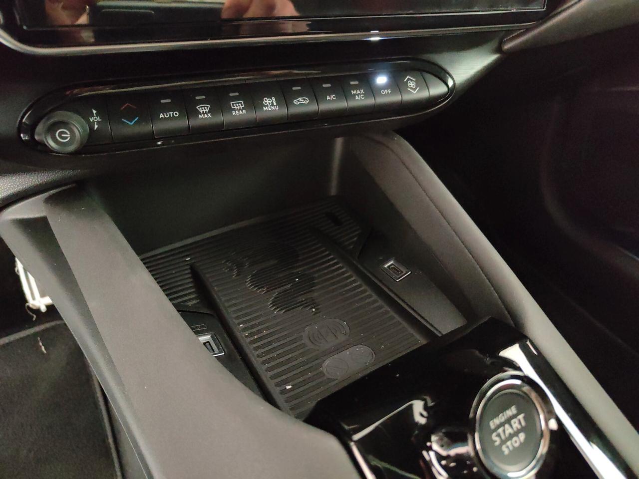 Alfa Romeo Junior 1.2 136 CV Hybrid eDCT6 Speciale