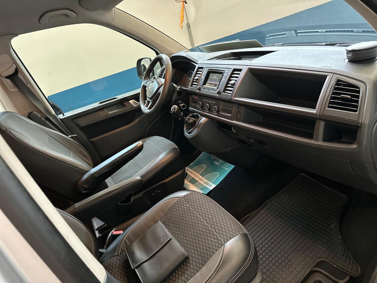 Volkswagen Caravelle 2.0 TDI 150CV /gancio/9posti/kmcerti