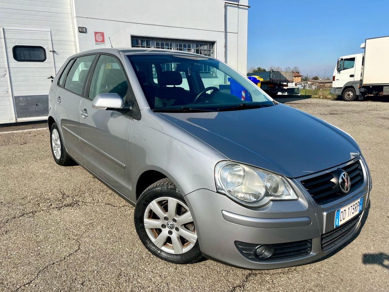 VW Polo 1.4benz 2006 132.000km perfetta per neopatentati