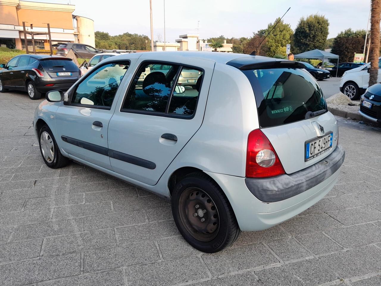 Renault Clio 1.2 16V cat 5 porte Expression*Neopatentati*