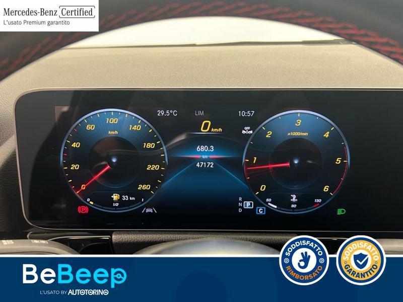Mercedes-Benz GLA 200 D PREMIUM AUTO