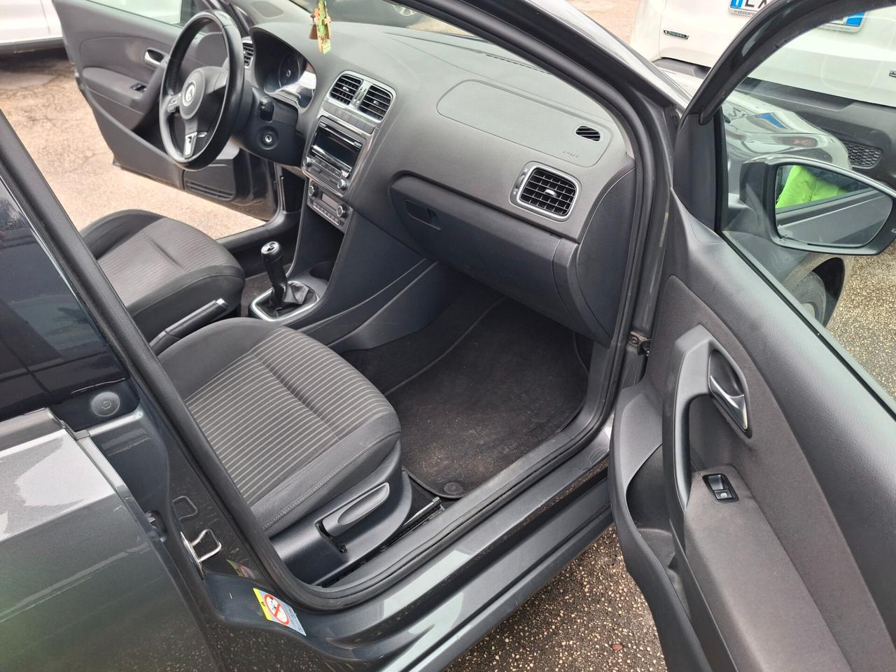 Volkswagen Polo 1.6 TDI Highline 2012