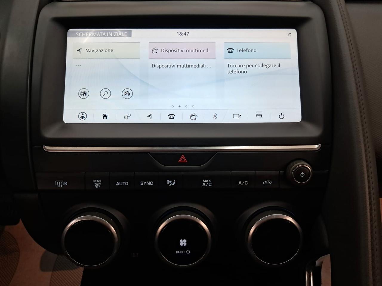 Jaguar E-Pace 2.0D 150 CV AWD R-Dynamic S