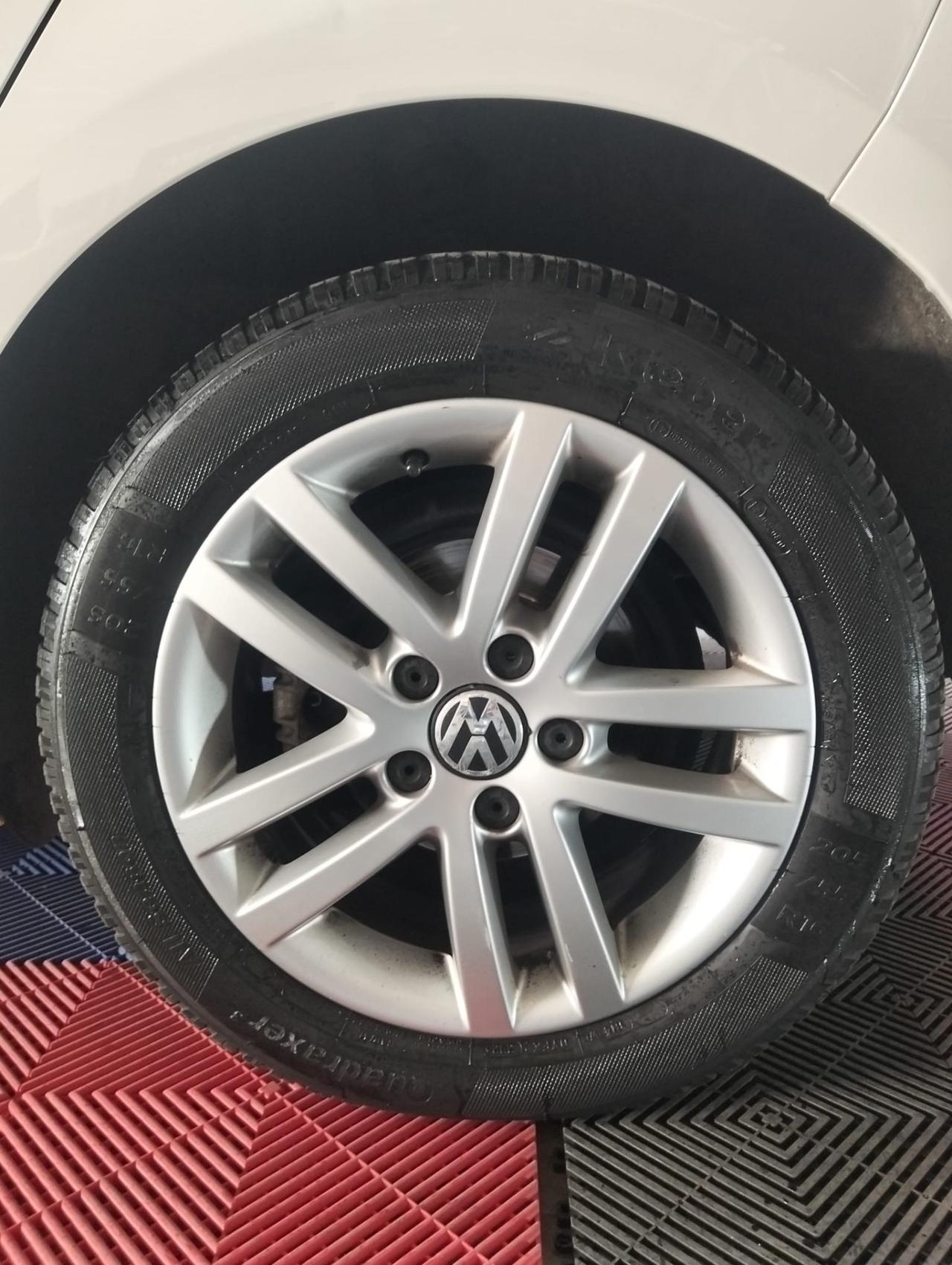 Volkswagen Golf 2.0 TDI 140CV DPF DSG 5p. Highline