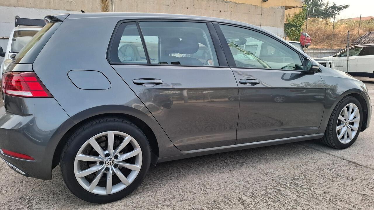 GOLF 7.5 1.6 TDI 115 CV 5p. Business