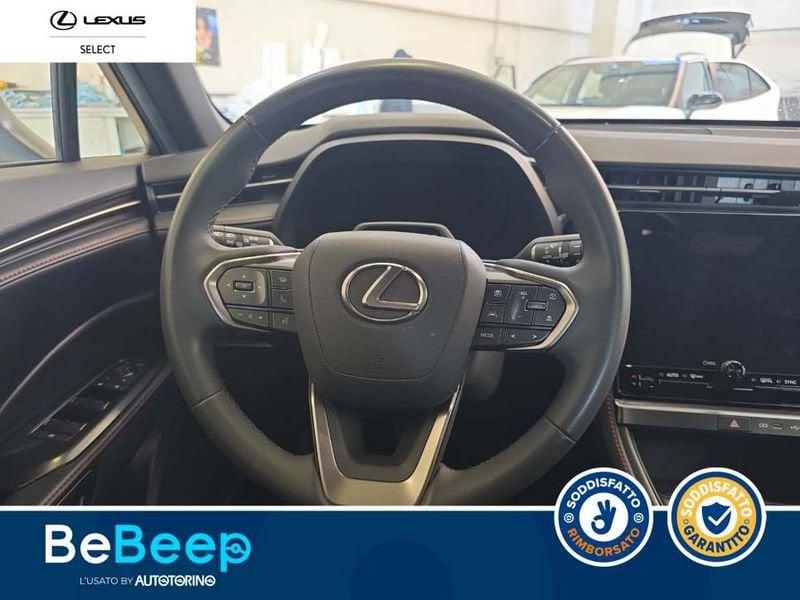 Lexus LBX 1.5 HYBRID EMOTION 2WD
