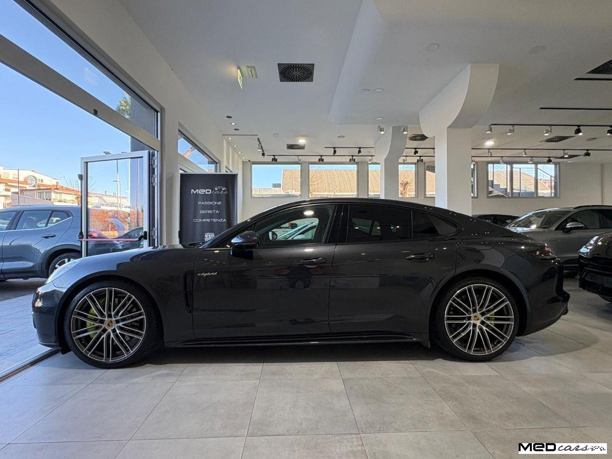 PORSCHE - Panamera - 4 E-Hybrid