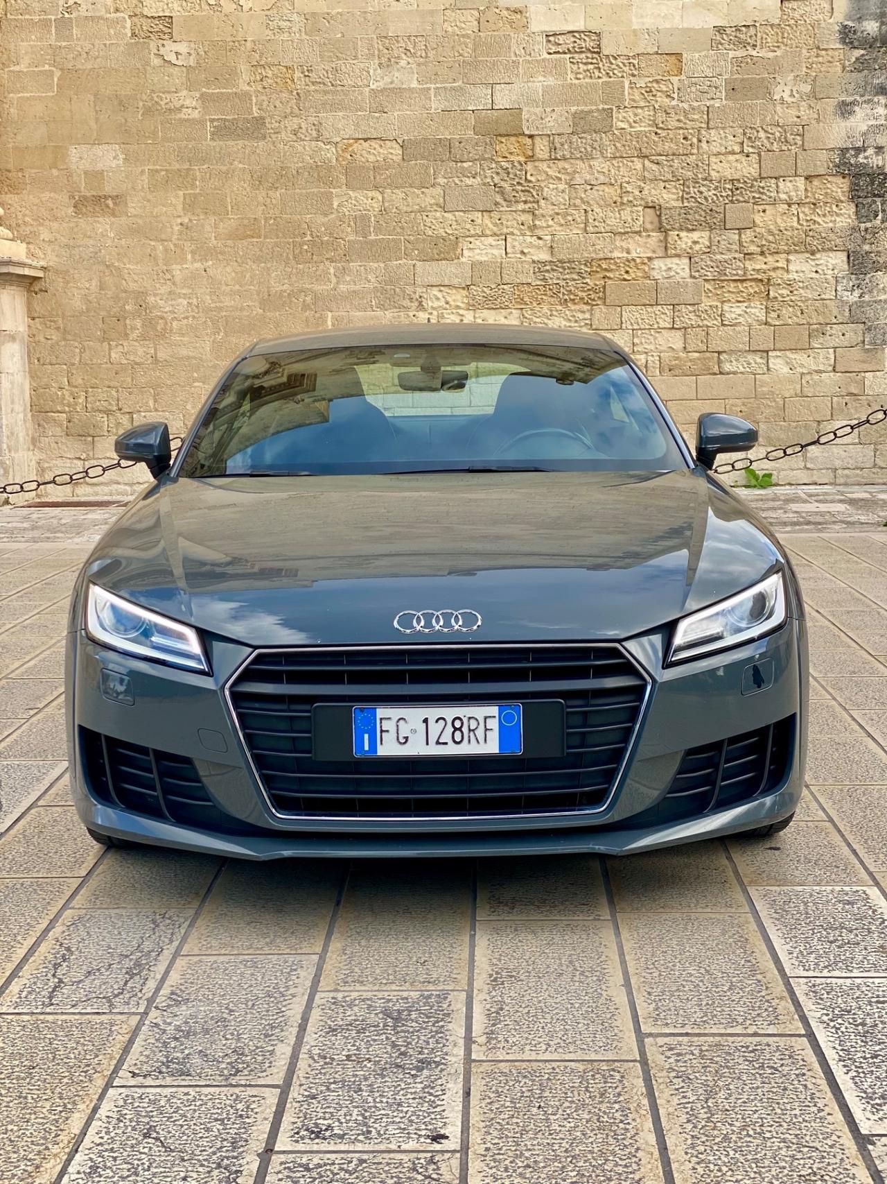 Audi TT Coupé 1.8 TFSI S line