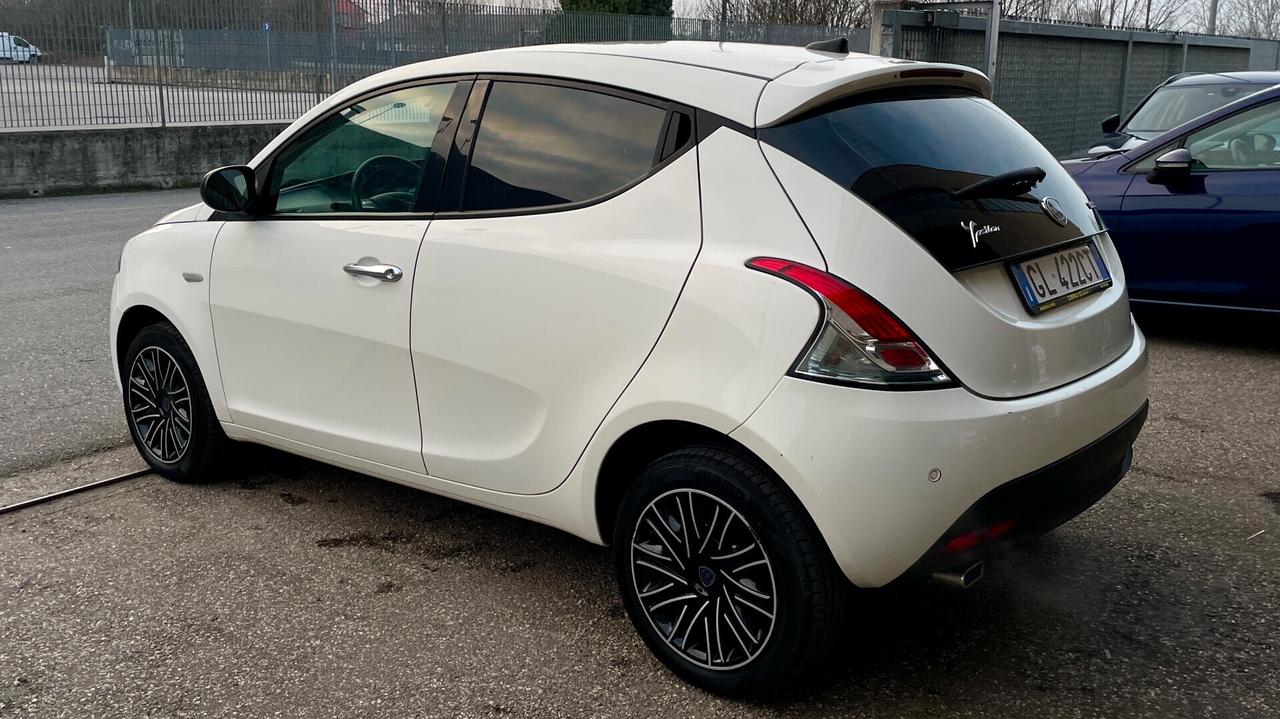 LANCIA 1.0 FIREFLY HYBRID 5P 69CV - CARPLAY, NEOPATENTATI