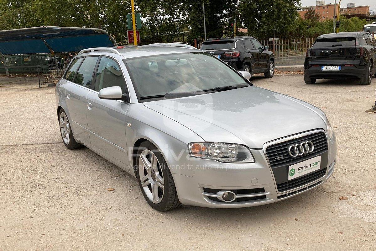AUDI A4 2.0 16V TFSI Avant quattro Top