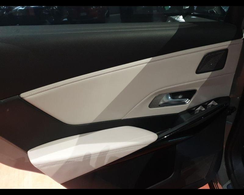 DS DS 7 Crossback BlueHDi 130 aut. Opera
