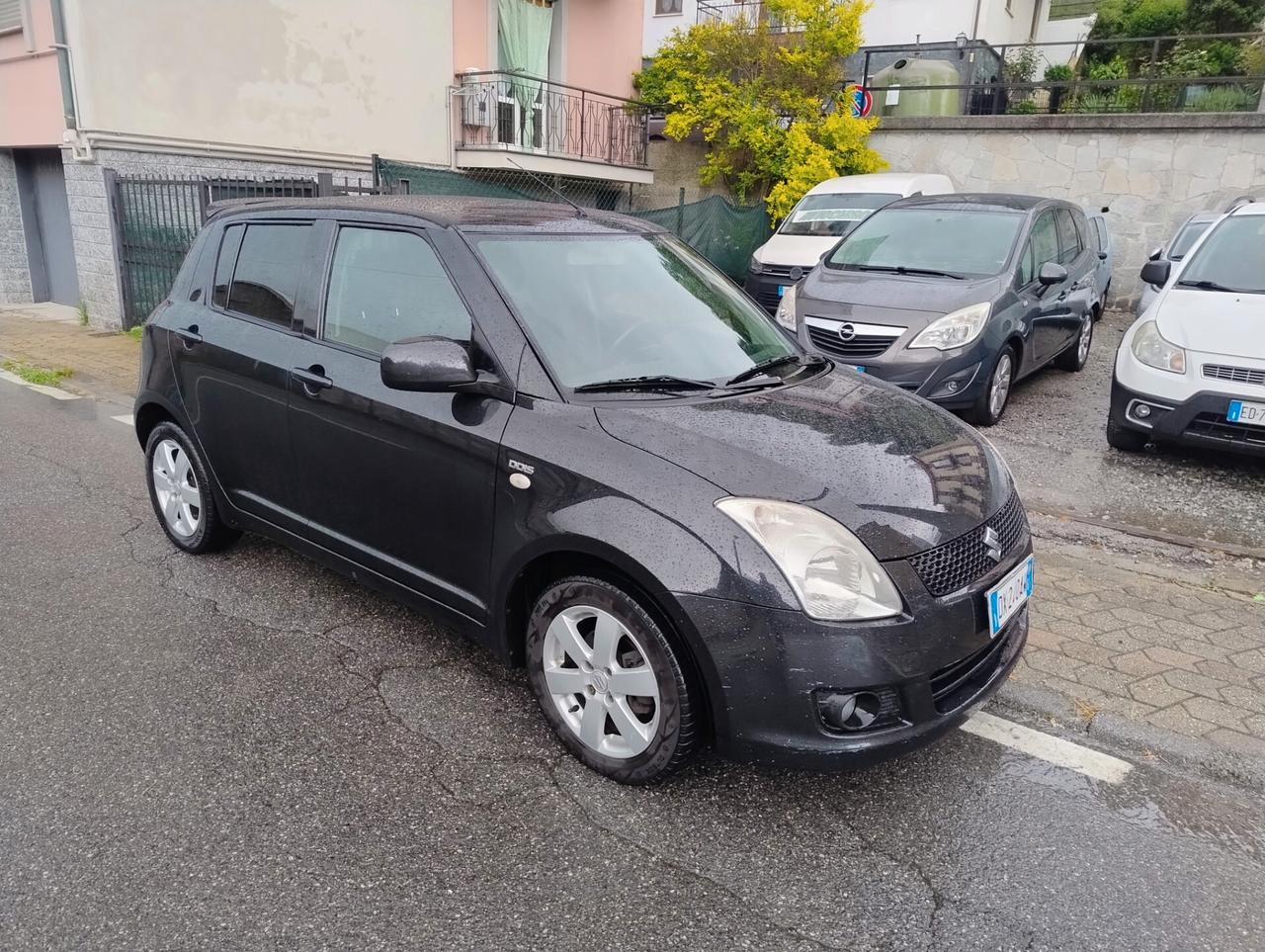 Suzuki Swift 1.3 DDiS 75cv NEOPATENTATI SPORT