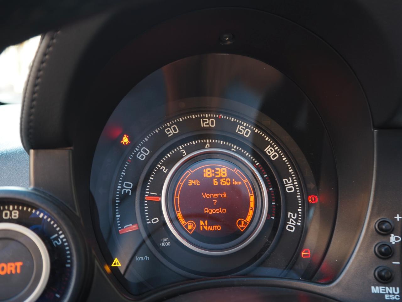 Abarth 500 C 1.4 Turbo T-Jet MTA