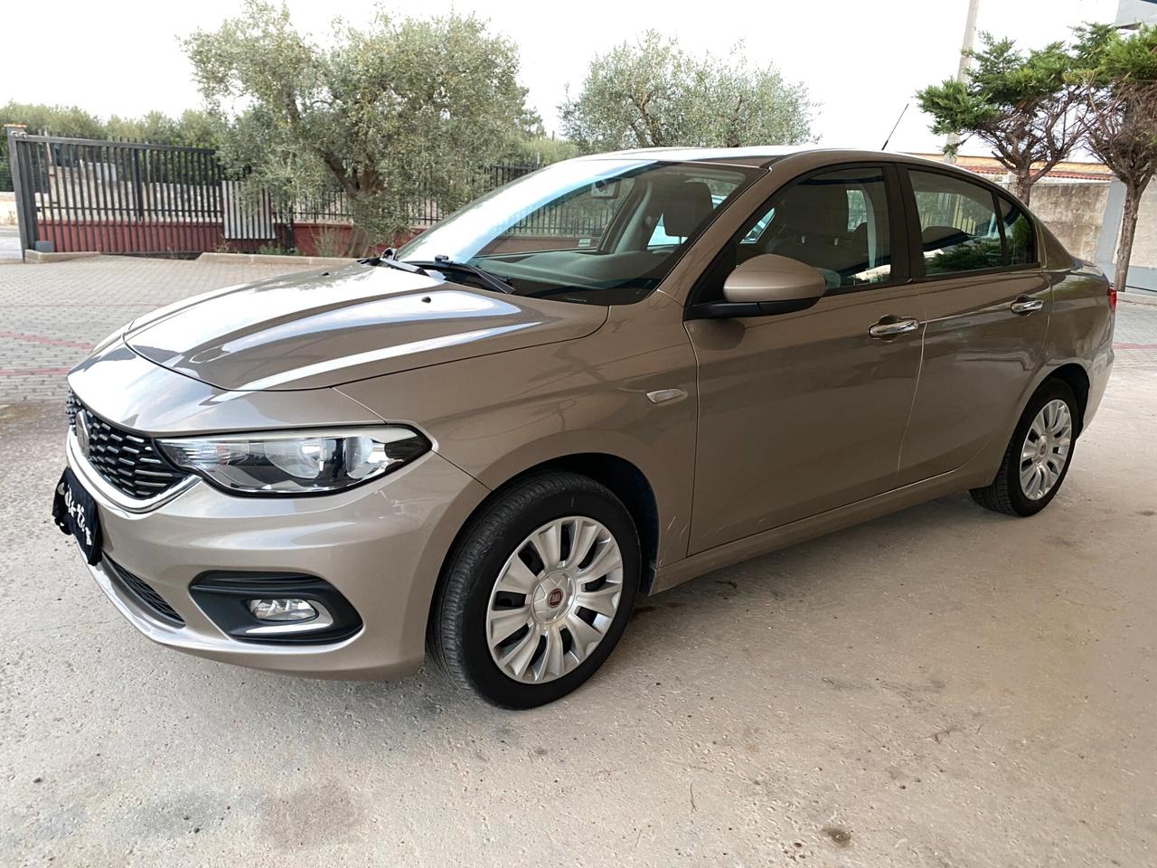 Fiat Tipo 1.3 Mjt 4 porte Easy ---KM CERTIFICATI--- EURO 6----Pacchetti auto per commercianti ---