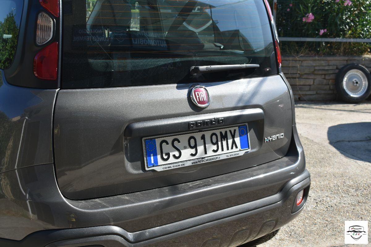 FIAT - Panda - 1.0 FireFly S&S Hybrid City Cross
