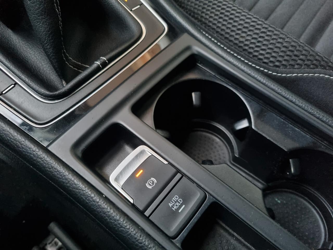 Volkswagen Golf 1.6 tdi Sport Edition 110cv 5p