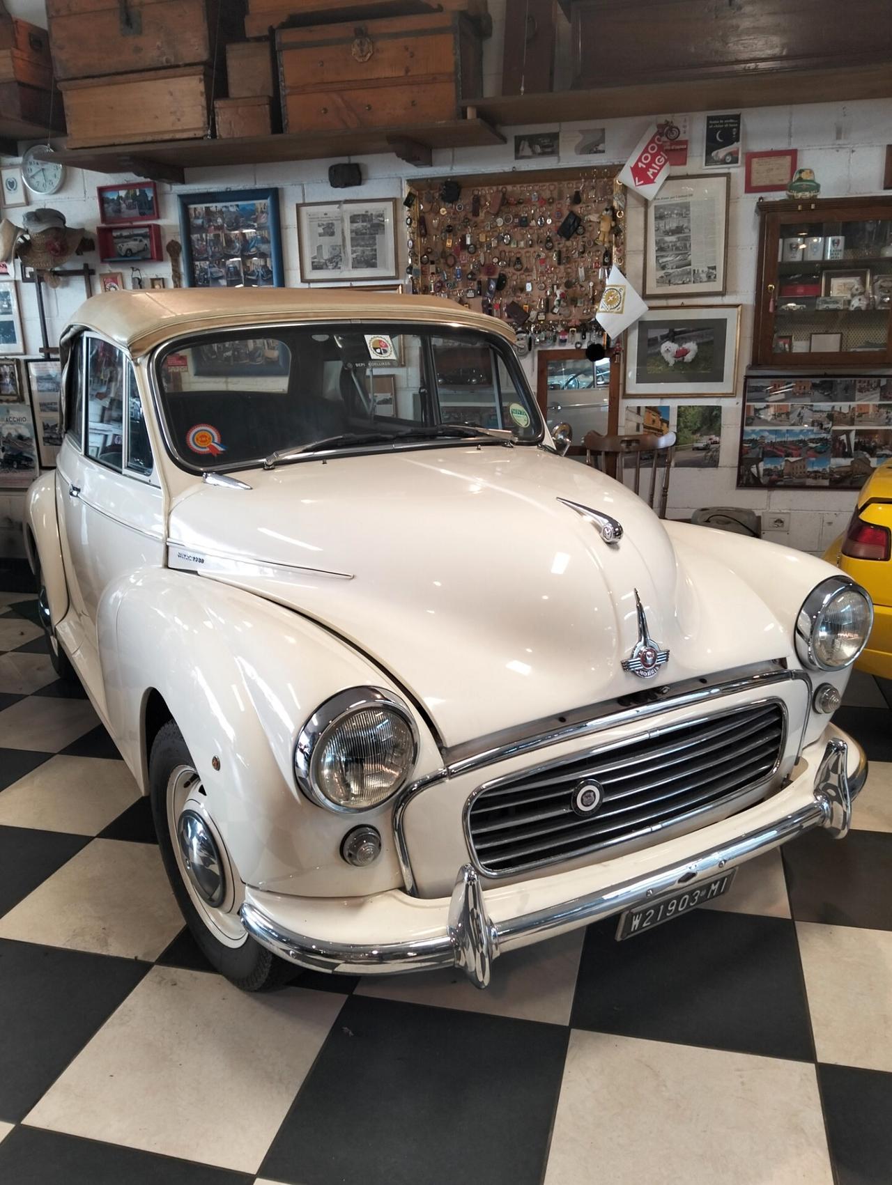 Mini Altro Morris cabriolet
