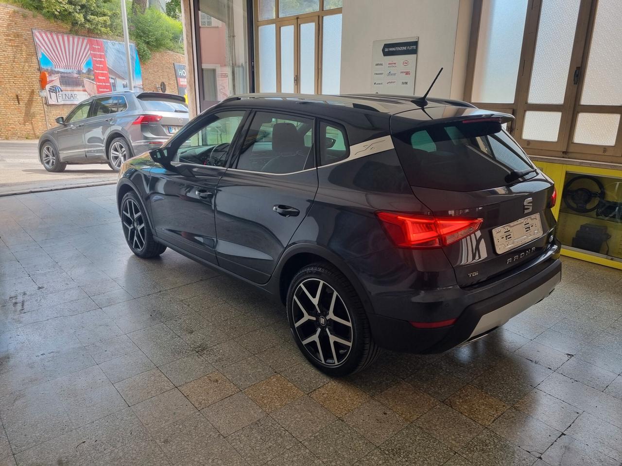 Seat Arona 1.0 TGI FR TELECAMERA, NAVI, TAGLIANDI SEAT