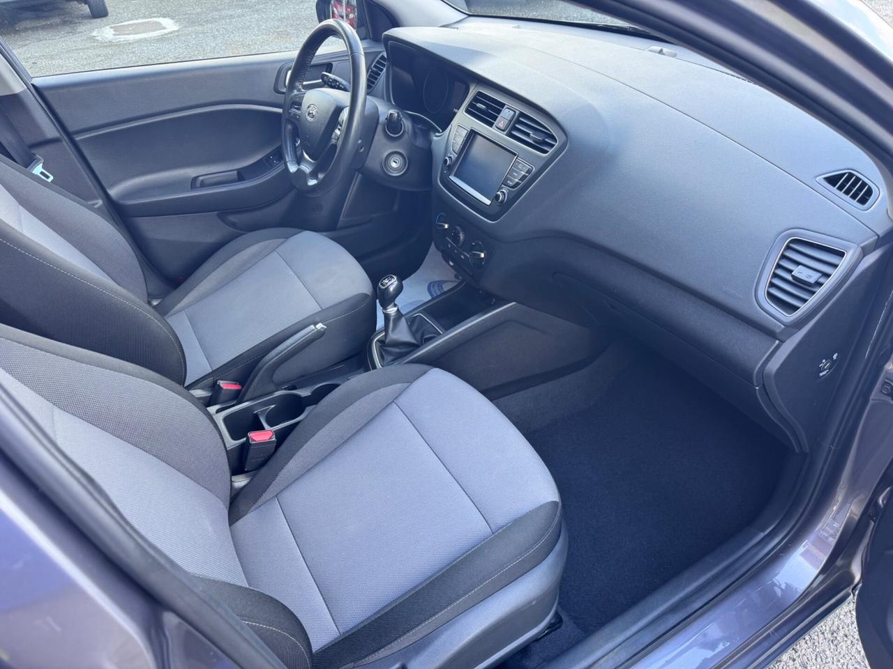 Hyundai i20 1.2 5 porte Tech