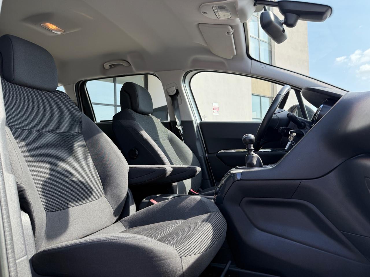 Peugeot 5008 BlueHDi 120 EAT6 S&S Active