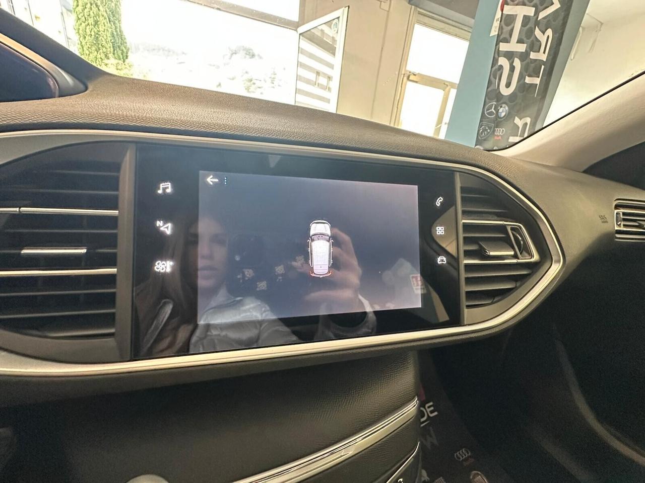 Peugeot 308 BlueHDi 130 S&S Active Business 2021