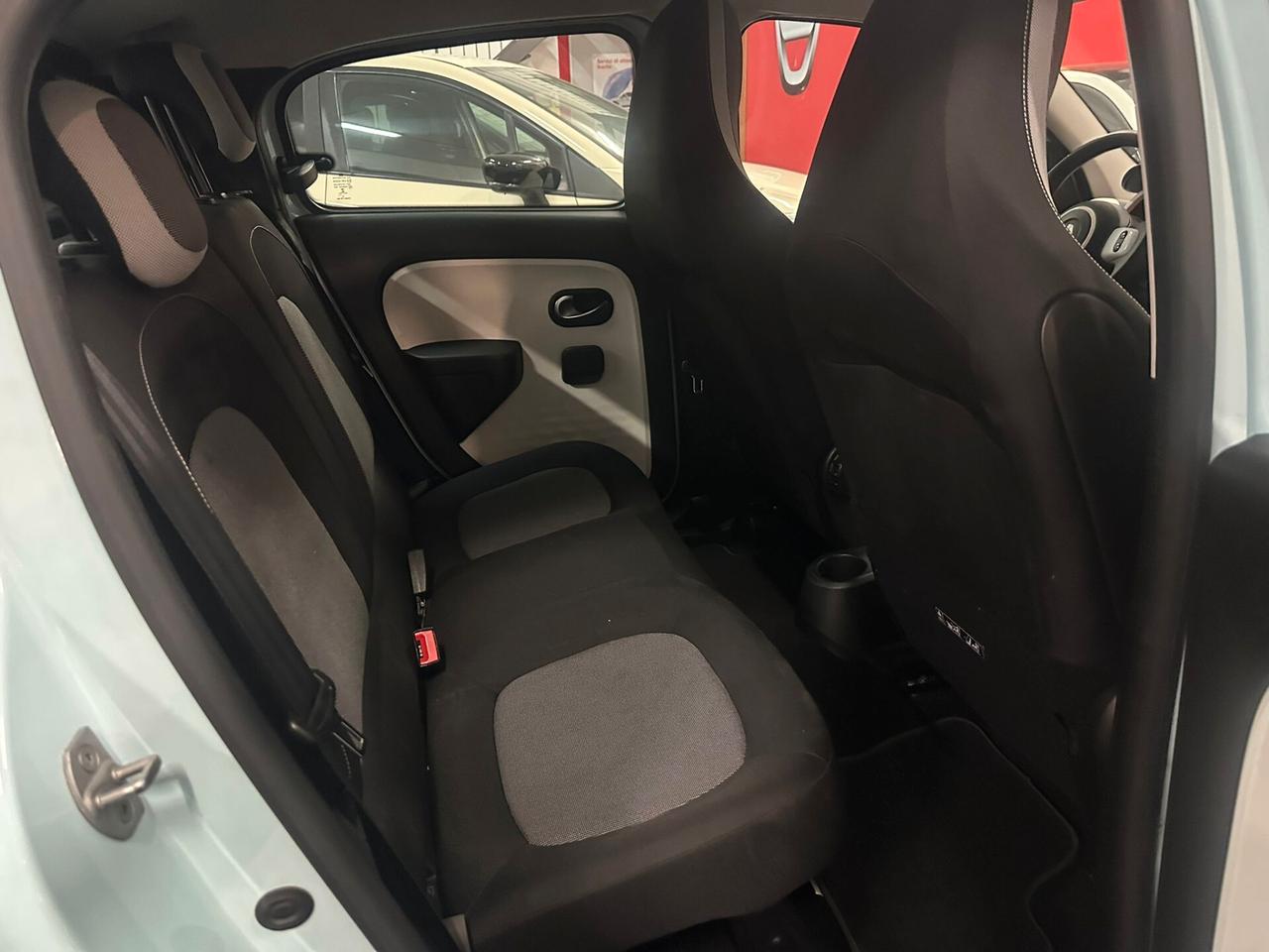 Renault Twingo SCe 65 CV Zen