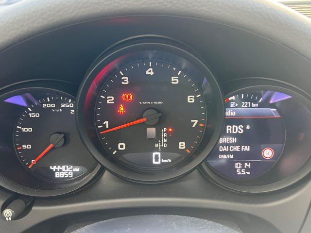 PORSCHE Macan 2.0 tetto panoramico Apribile no super bollo