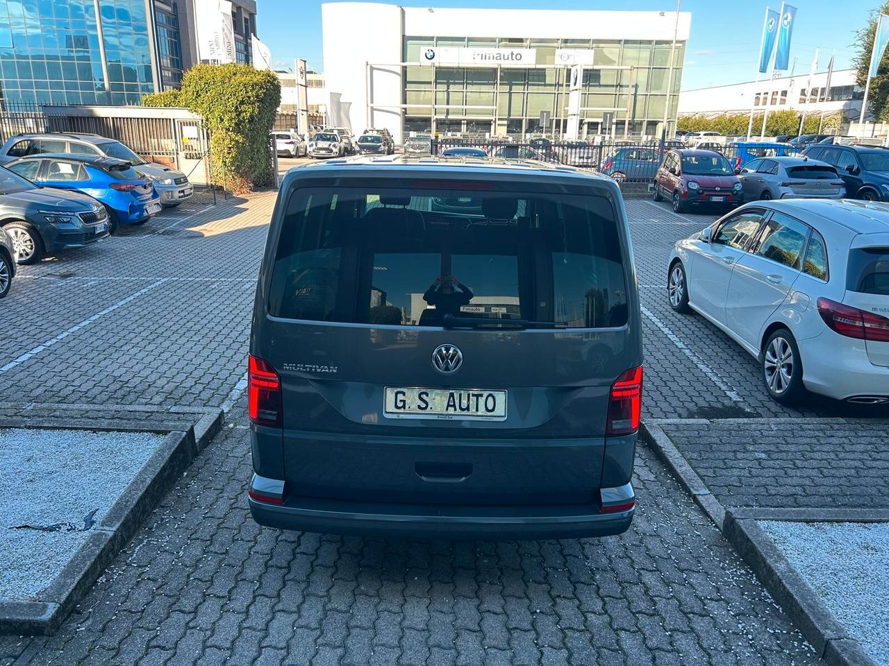 Volkswagen T6.1 Multivan 2.0 tdi 150cv dsg 7 posti