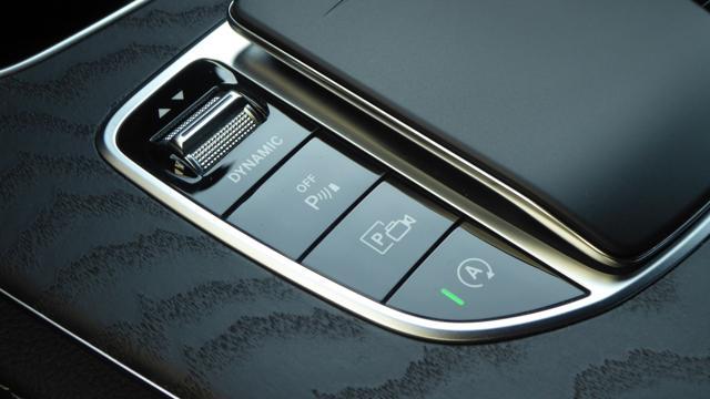 MERCEDES-BENZ E 220 d S.W. 4Matic Auto Premium AMG
