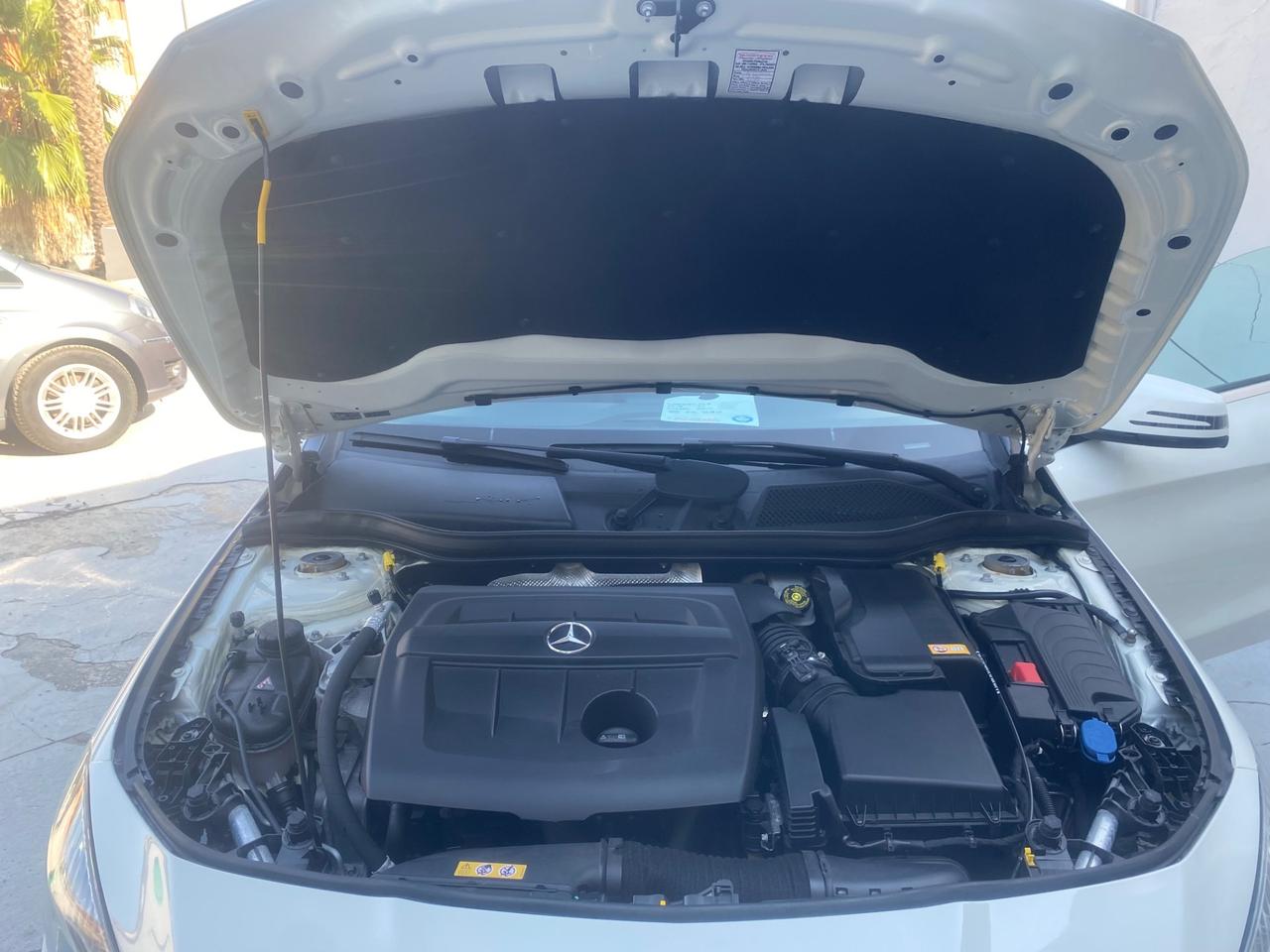 Mercedes-benz CLA 180 d Business