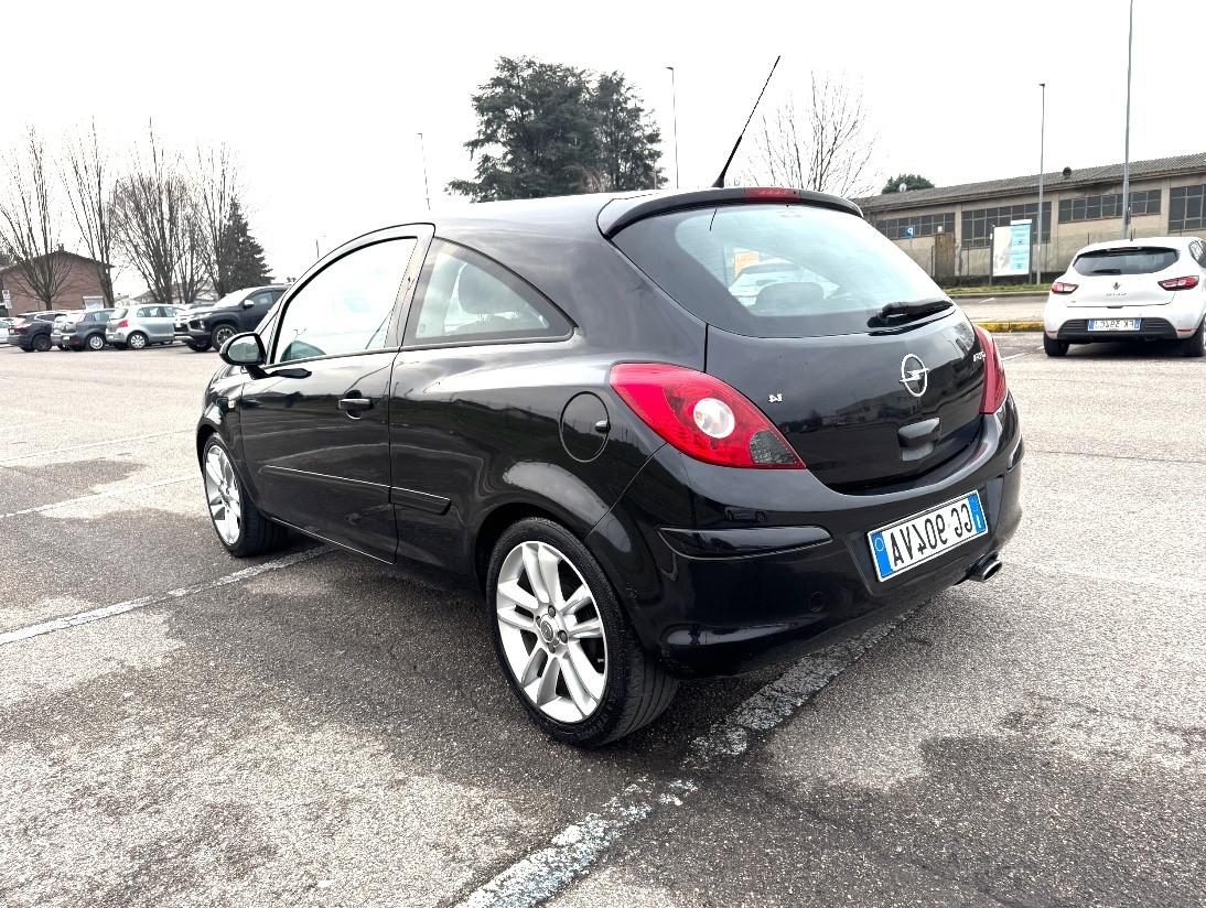 Opel Corsa Sport catena nuova Idonea ai neopatentati