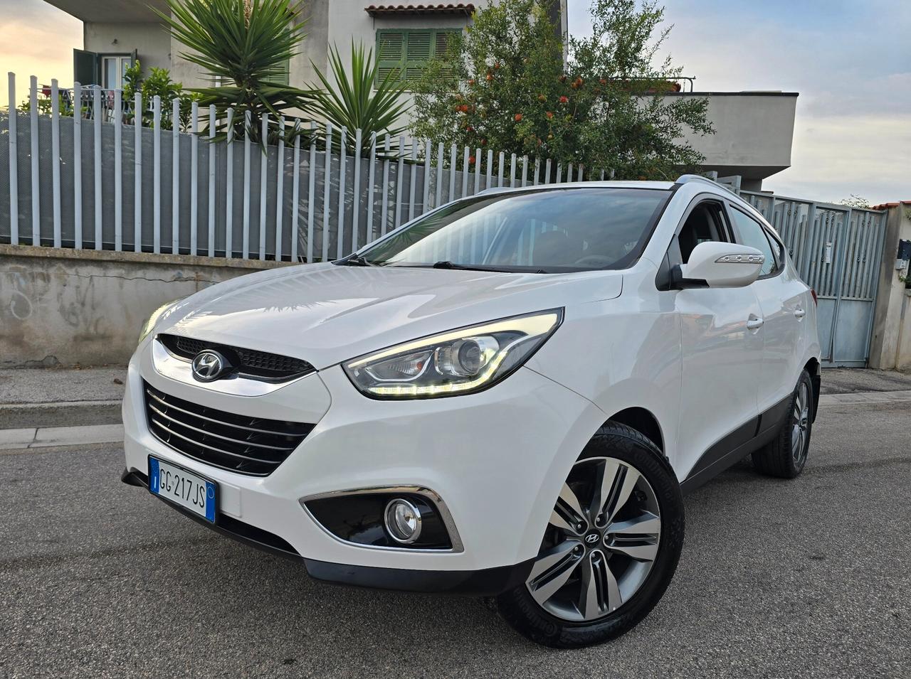 HYUNDAI IX35 RESTYLING AUTOMATICA 4X4 NUOVA