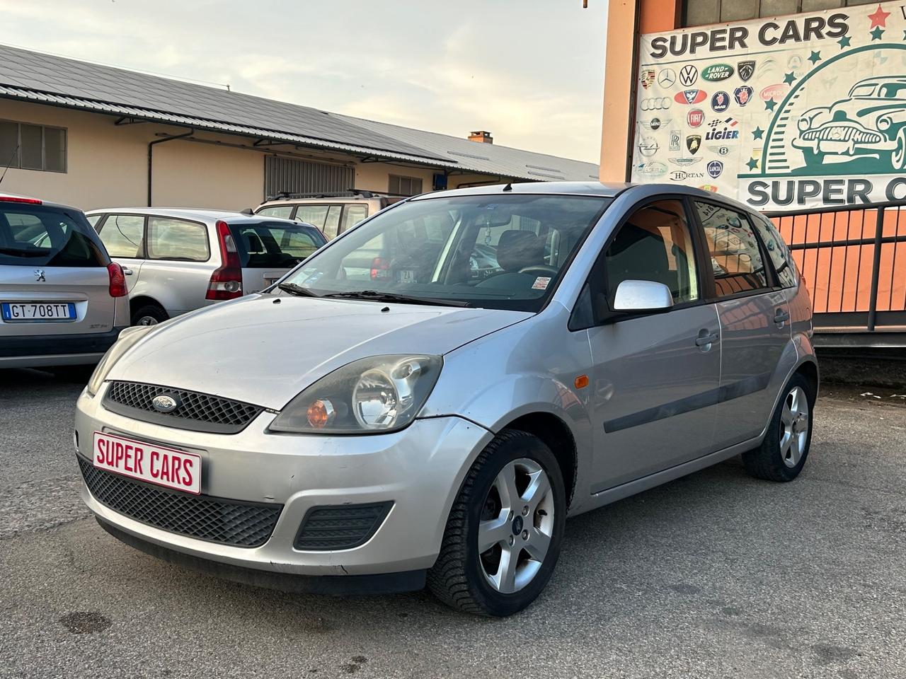 Ford Fiesta 1.2BENZINA 80CV Ghia NEOPATENTATI