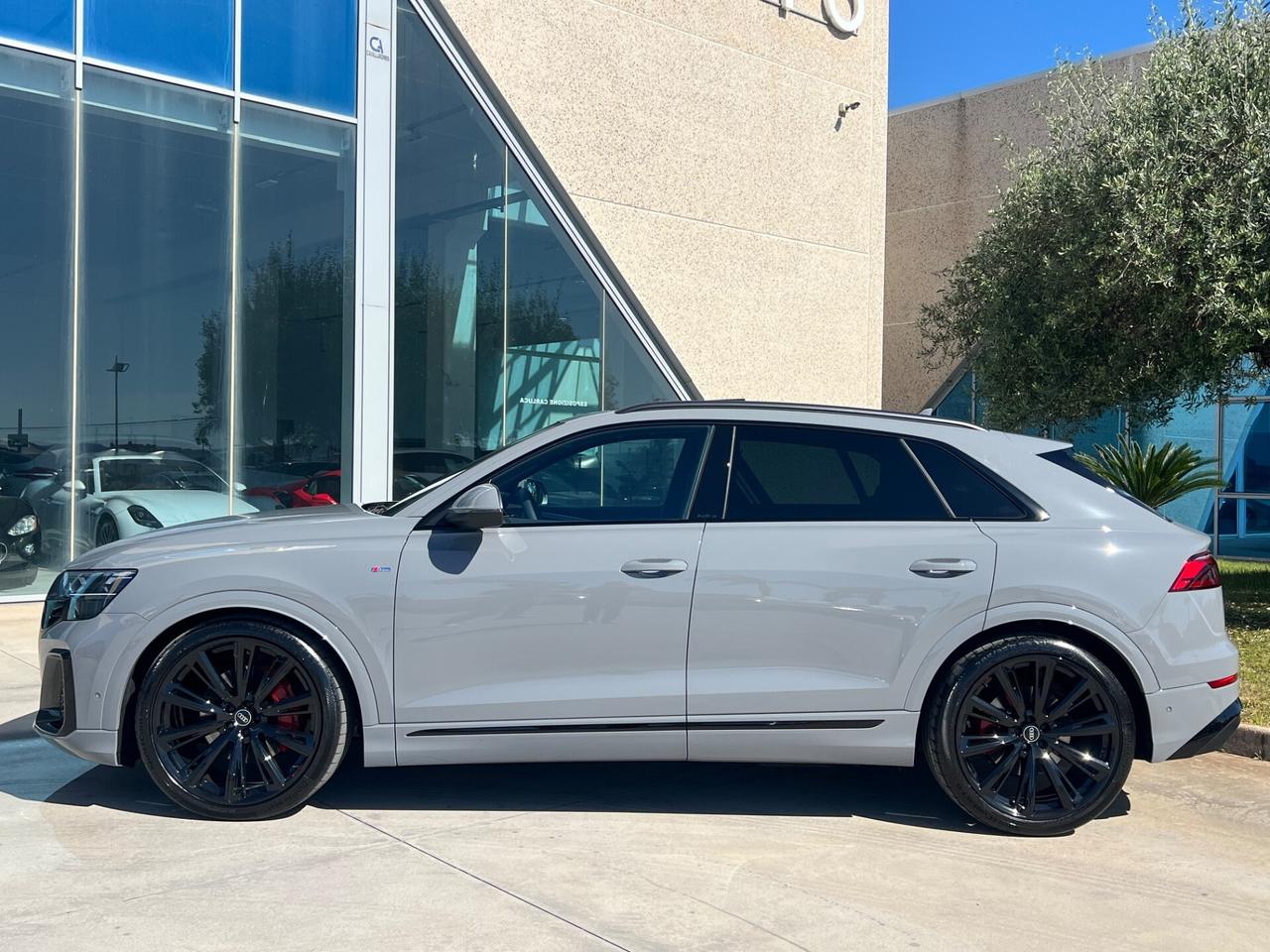 Audi Q8 SUV TDI quattro 286Cv tiptronic S line edition Possibilità Noleggio no Scoring