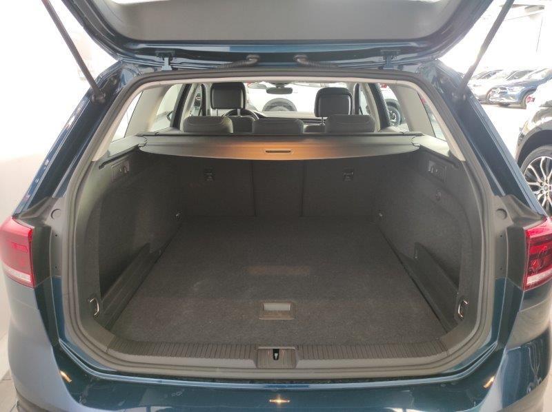 VOLKSWAGEN Passat 8ª serie - Passat Variant 2.0 TDI SCR 122 CV EVO DSG Business