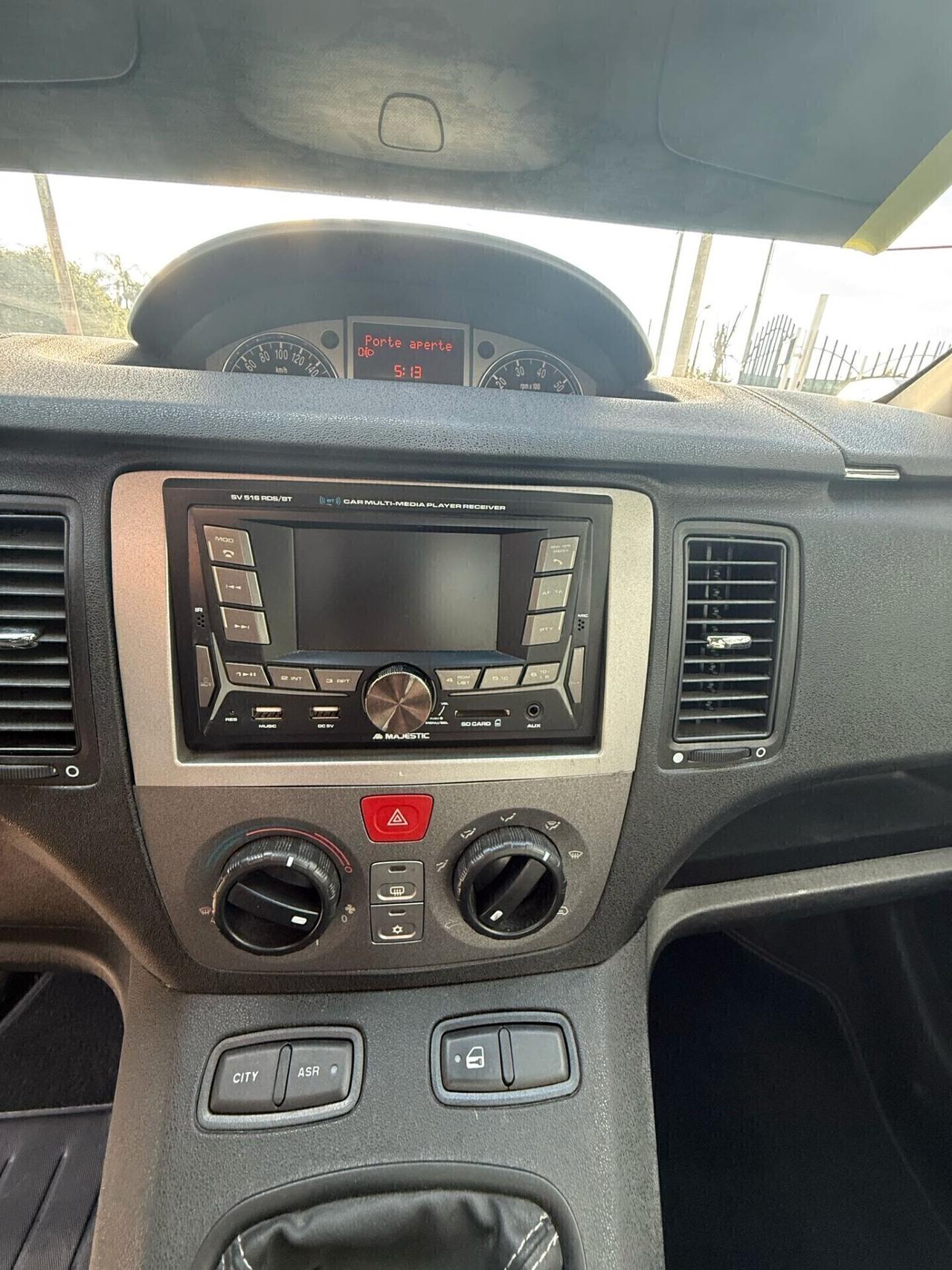 Lancia MUSA 1.4 8V Ecochic (GPL) Diva