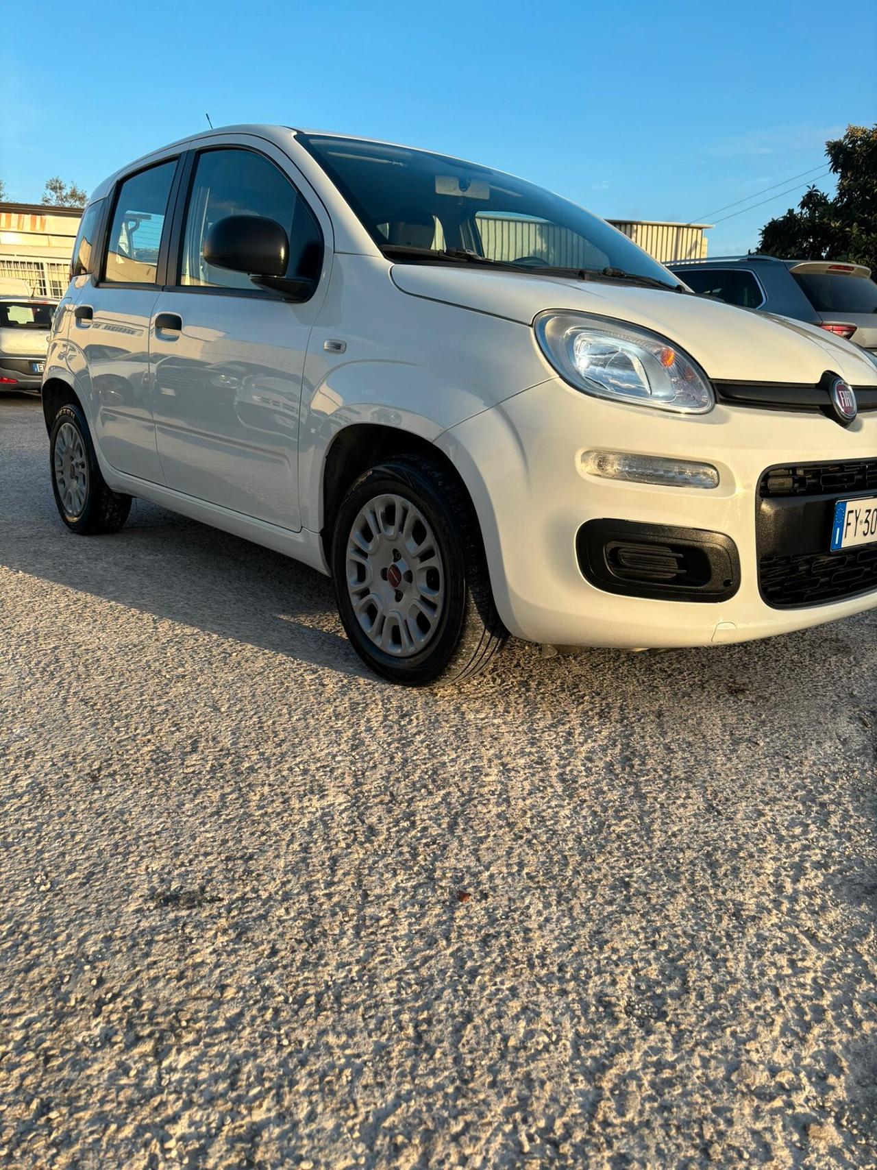 Fiat Panda 1.2 Connected by Wind