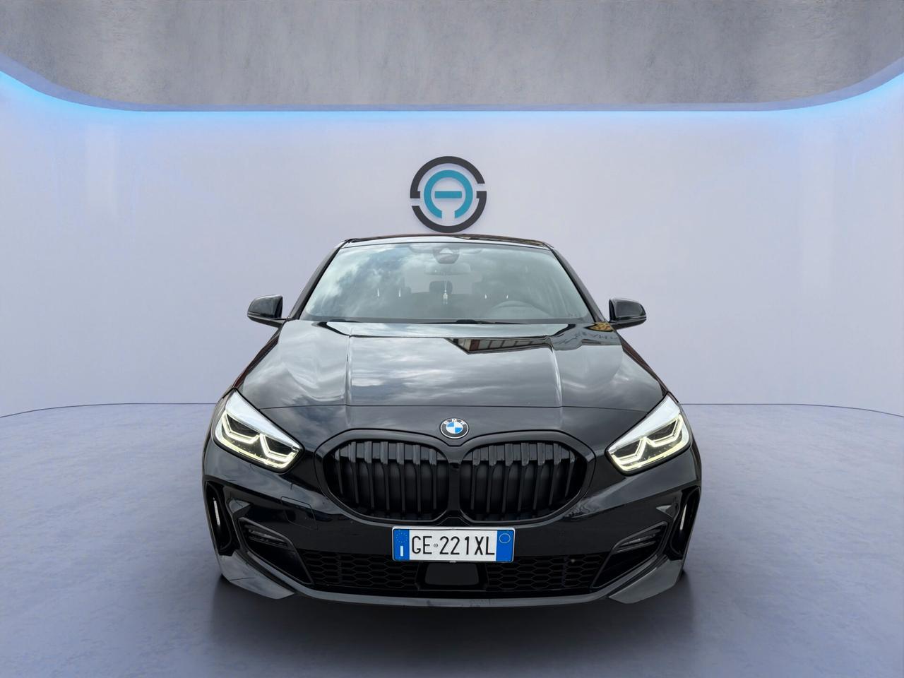 Bmw 118 118d 5p. Msport