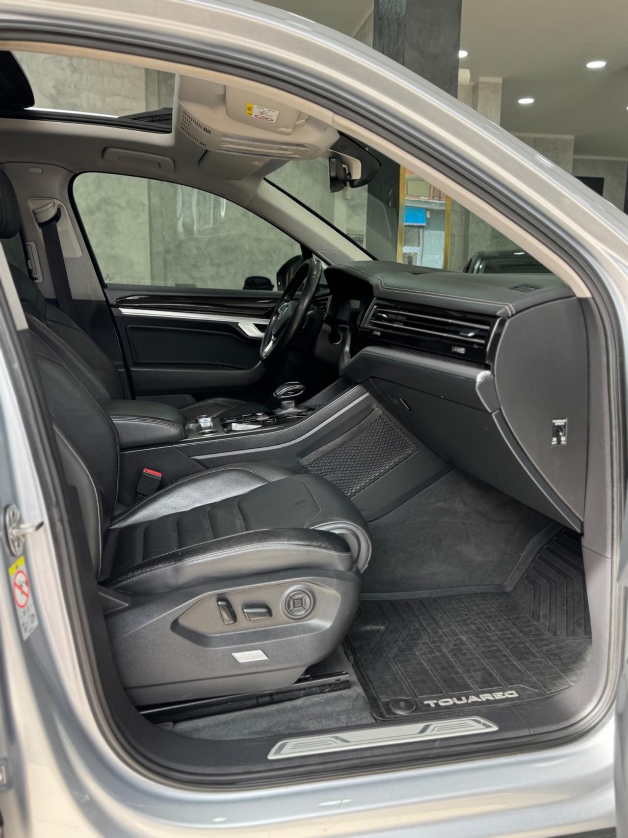 Volkswagen Touareg 3.0 V6 TDI 286 CV SCR Advanced