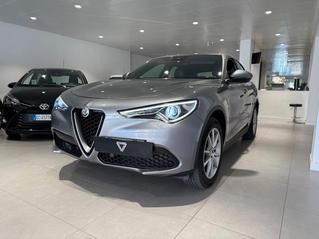 Alfa Romeo Stelvio 2.2 Turbodiesel 210 CV AT8 Q4 Super