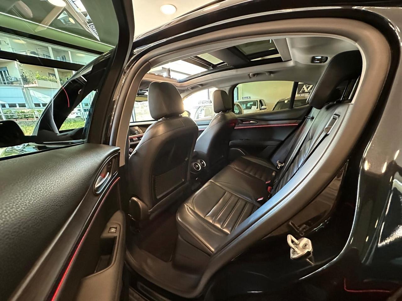 Alfa Romeo Stelvio 2.2 Turbodiesel 210 CV AT8 Q4 Super