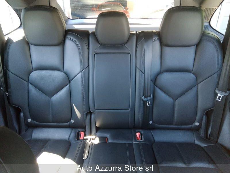 Porsche Cayenne Cayenne 3.0 tiptronic *BOSE, PASM, SERVICE PORSCHE, PROMO AZZURRA*