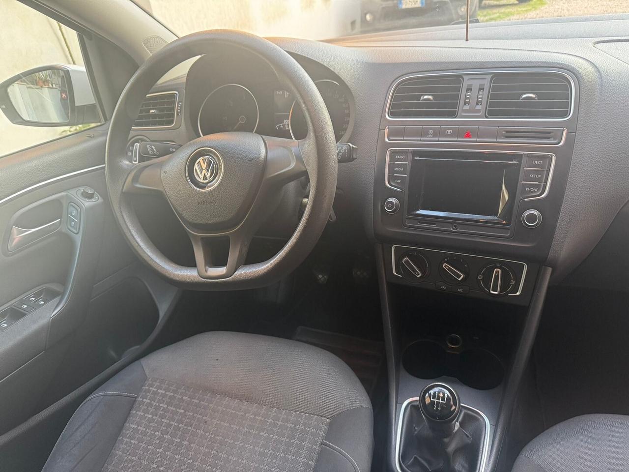 VOLKSWAGEN Polo 1.4 Tdi 90CV 5P Comf. Bluemotion