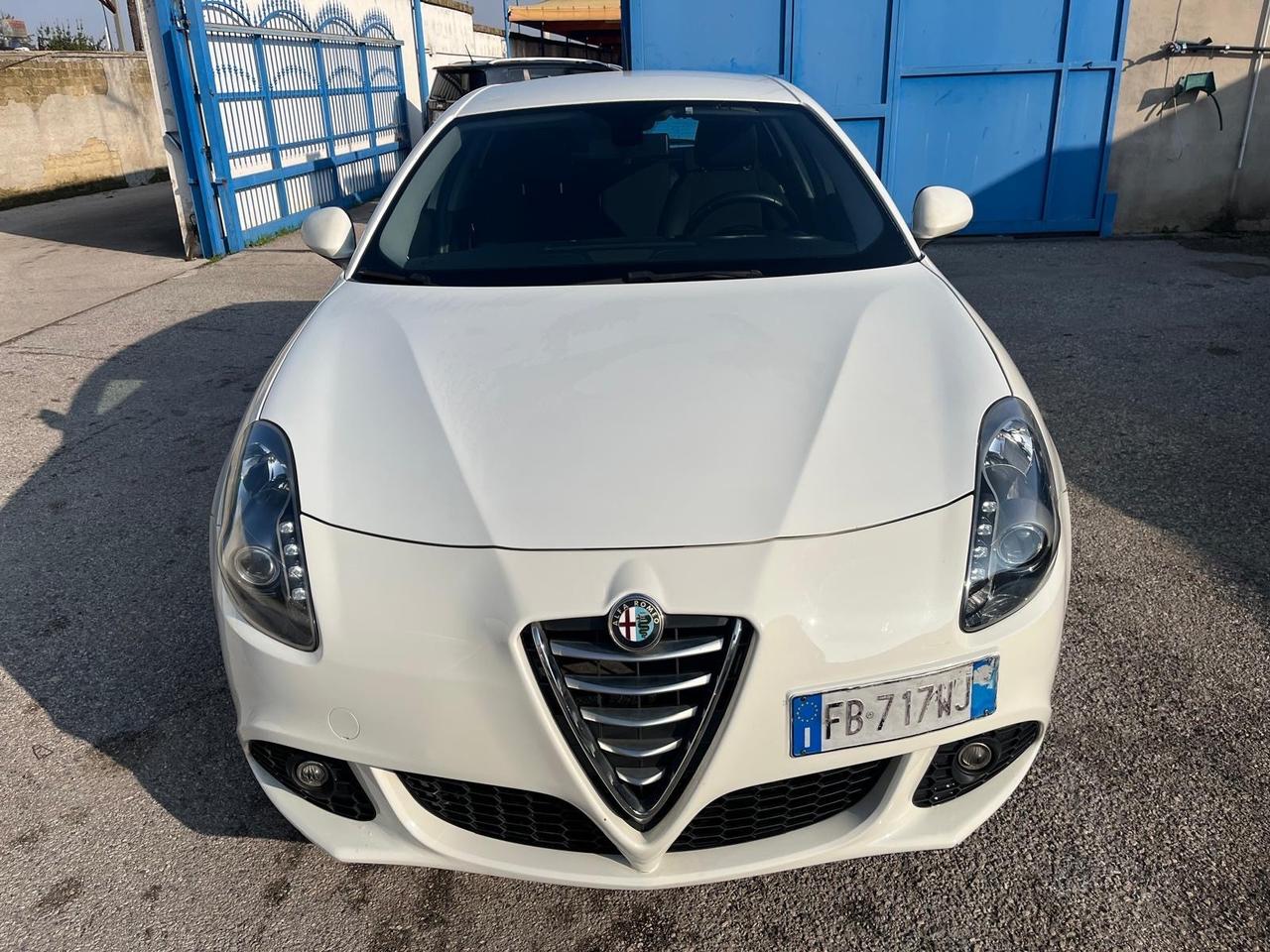Alfa Romeo giulietta -2.0 mjt-full-12/2015