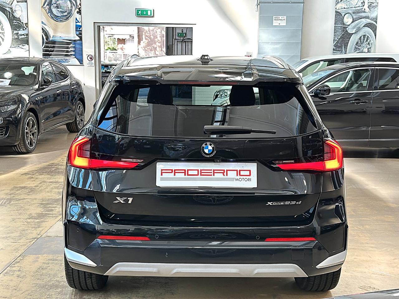 BMW X1 xdrive23d mhev 48V X-Line Edition Signature-19"-harmanK