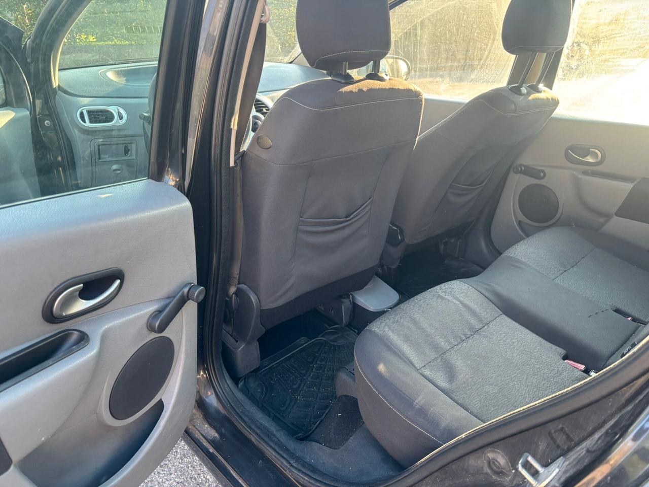 Renault Modus 1.5 dCi 85CV Dynamique