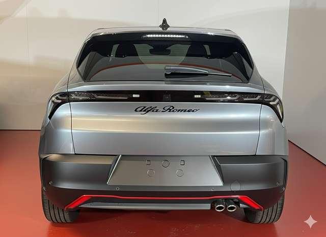 Alfa Romeo Junior 1.2 Hybrid 145cv Speciale + Sabelt + Led Matrix