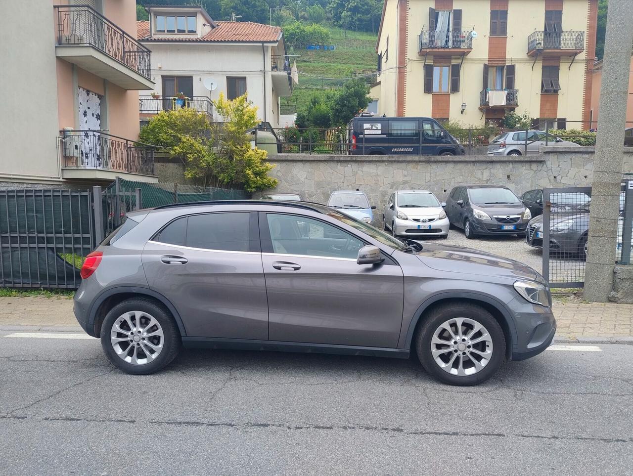 Mercedes Benz Gla 200 CDI 4matic Pelle