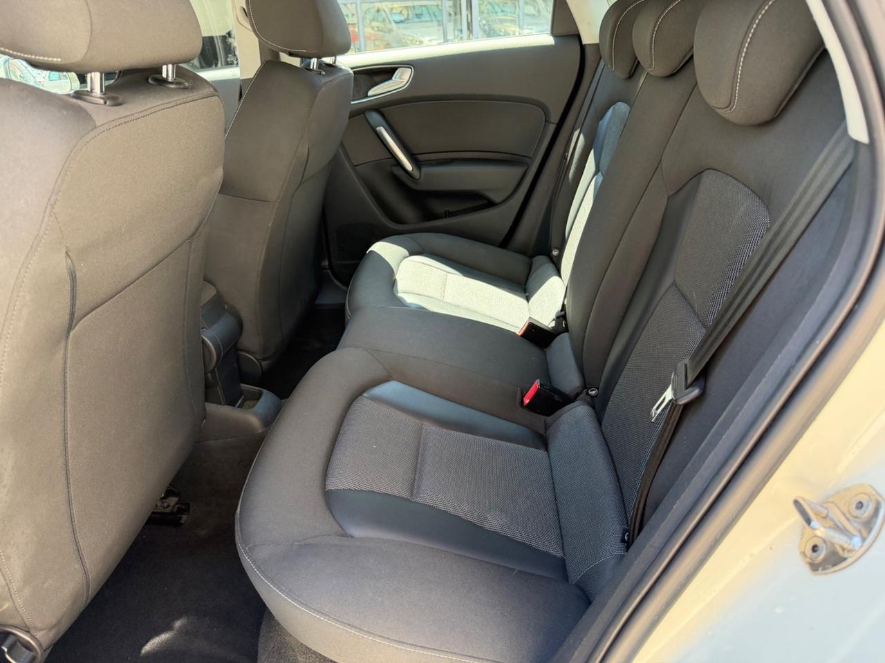 Audi A1 SPB 1.6 TDI S line edition LED 2013