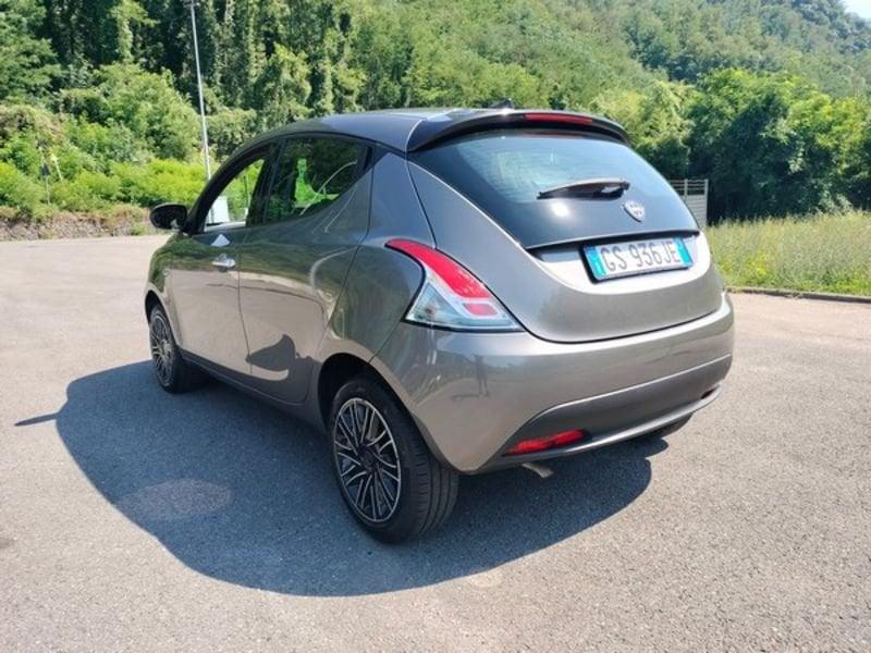 Lancia Ypsilon 1.0 FireFly 70cv Hybrid Oro GPL!!